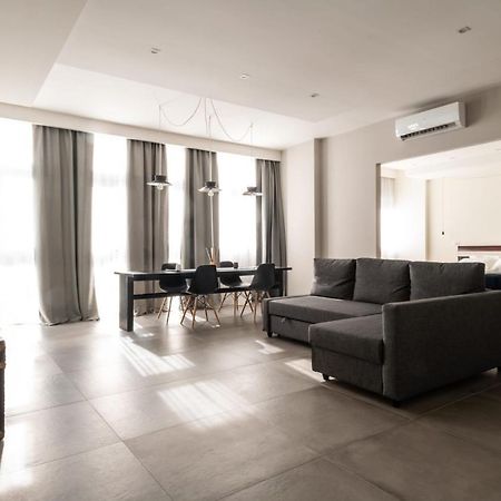 Dimora San Ferdinando 1 Apartment บารี ภายนอก รูปภาพ