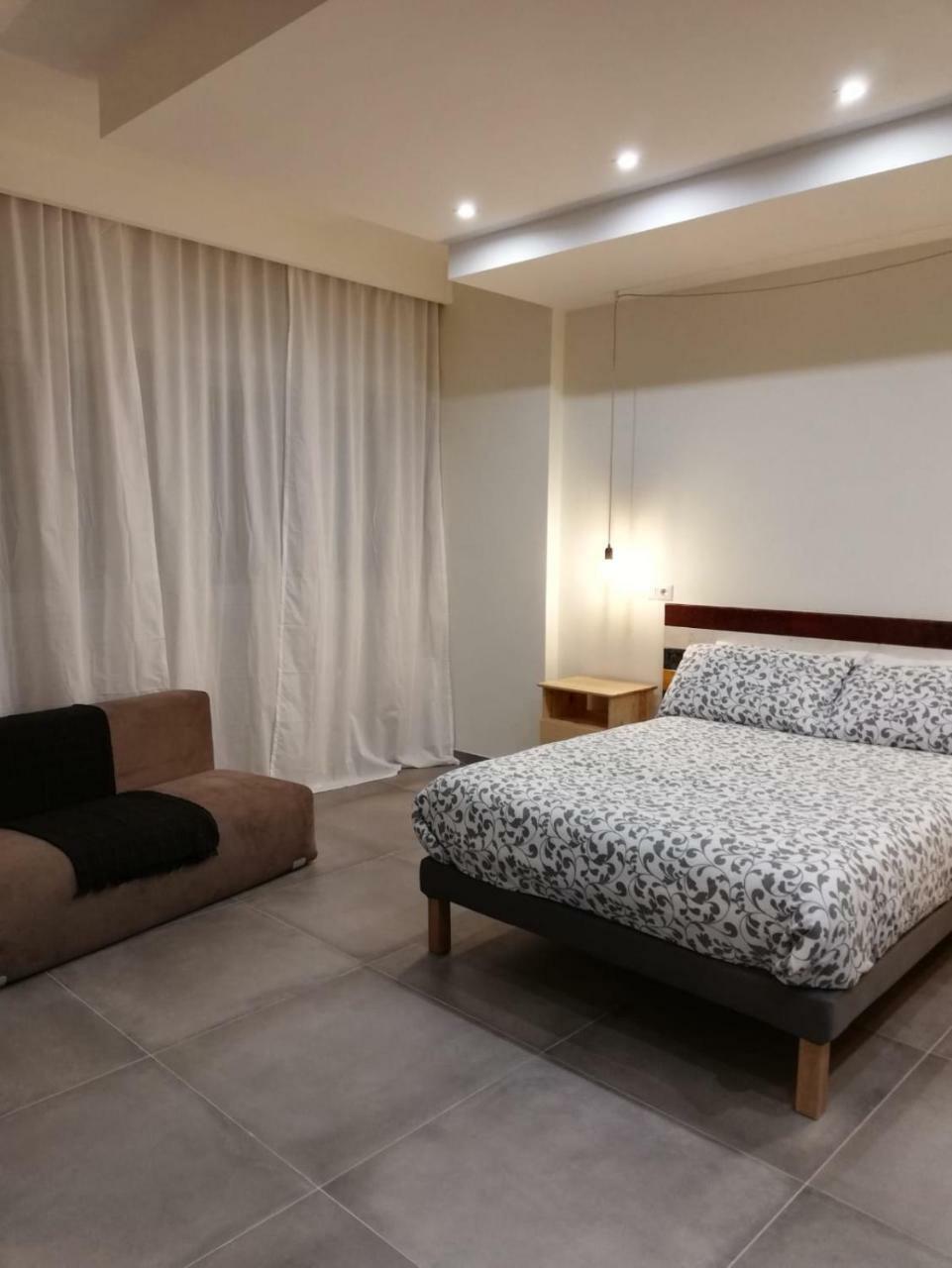 Dimora San Ferdinando 1 Apartment บารี ภายนอก รูปภาพ